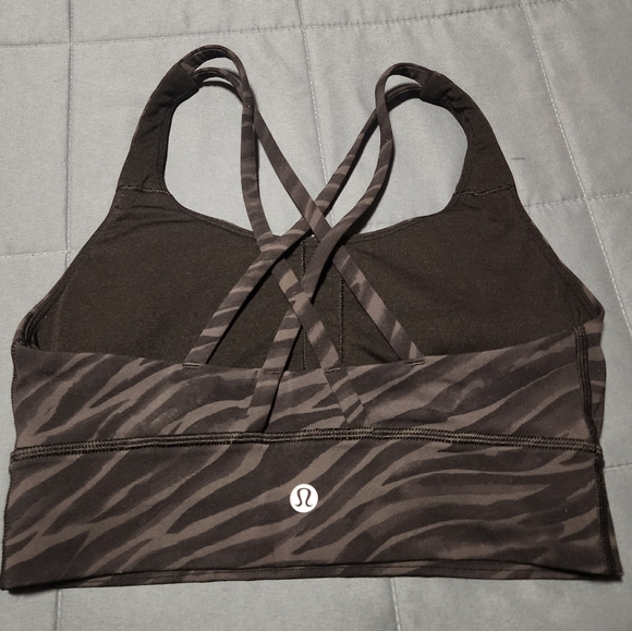 Lululemon - Picture 4 of 5
